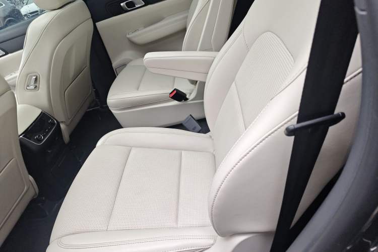 Used Li Auto ONE 2021 Extended-Range 6-Seater Version Left Rear Seat