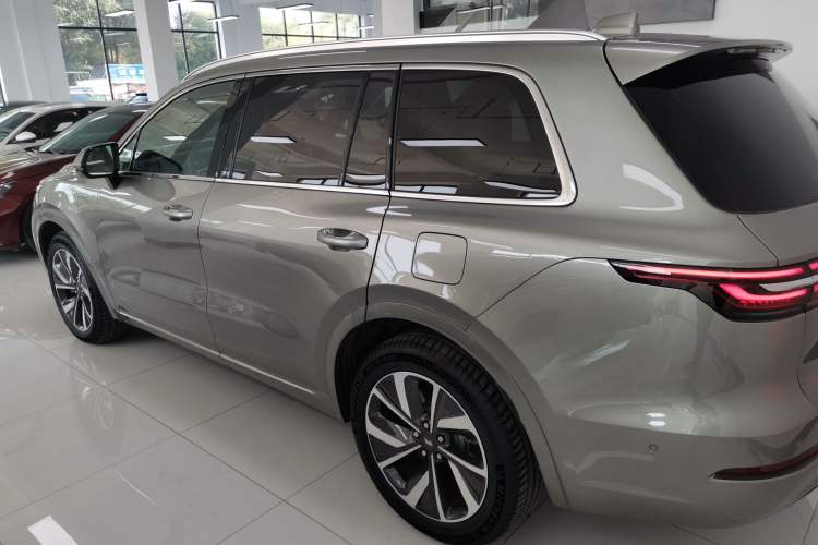 Used Li Auto ONE 2021 Extended-Range 6-Seater Version Left Side