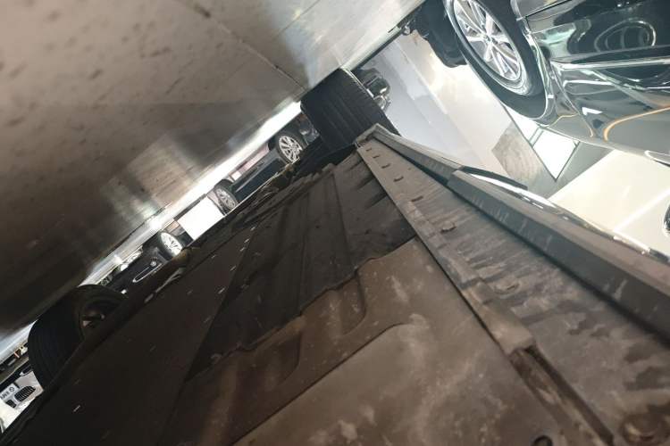 Used Li Auto ONE 2021 Extended-Range 6-Seater Version Left Side Sill