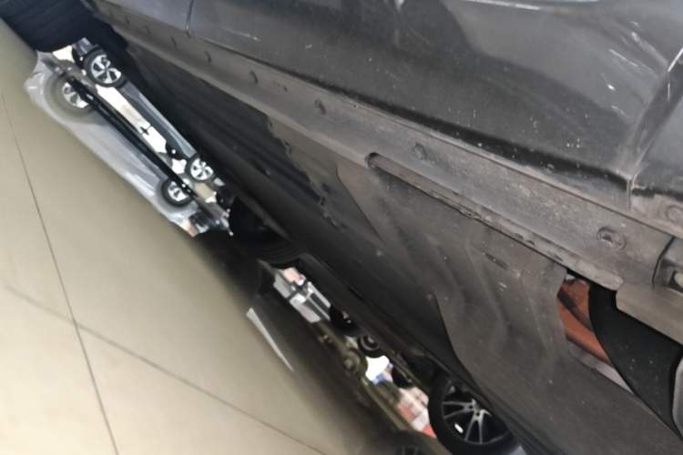 Used Li Auto ONE 2021 Extended-Range 6-Seater Version Left Side Sill