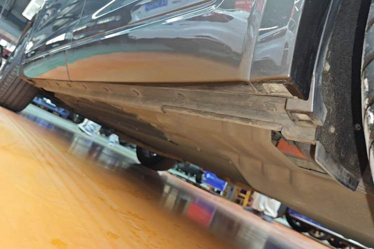 Used Li Auto ONE 2021 Extended-Range 6-Seater Version Left Side Sill