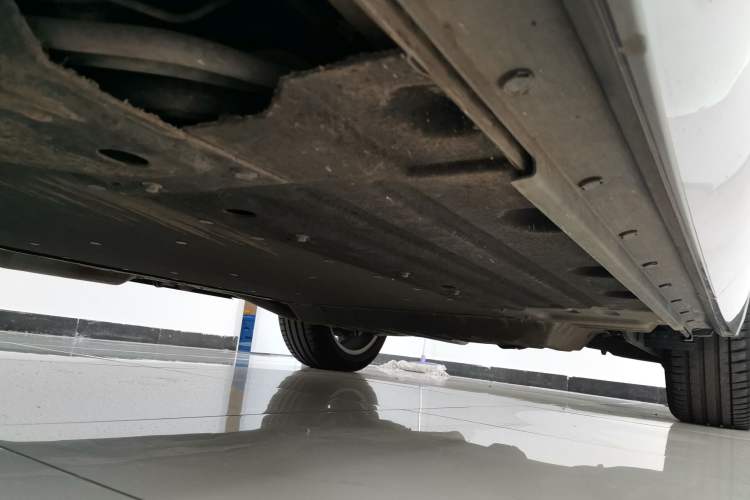 Used Li Auto ONE 2021 Extended-Range 6-Seater Version Left Side Sill