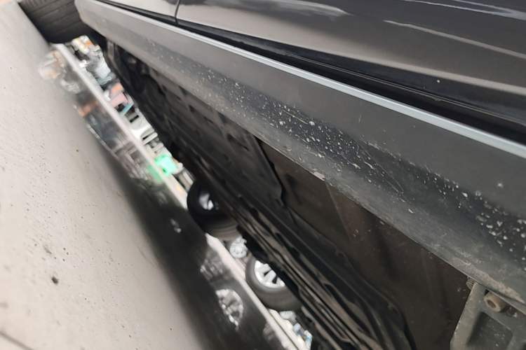 Used Li Auto ONE 2021 Extended-Range 6-Seater Version Left Side Sill