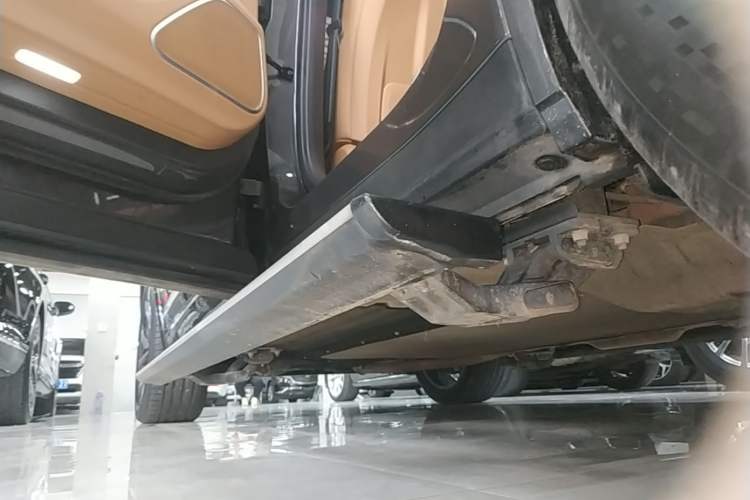 Used Li Auto ONE 2021 Extended-Range 6-Seater Version Left Side Sill