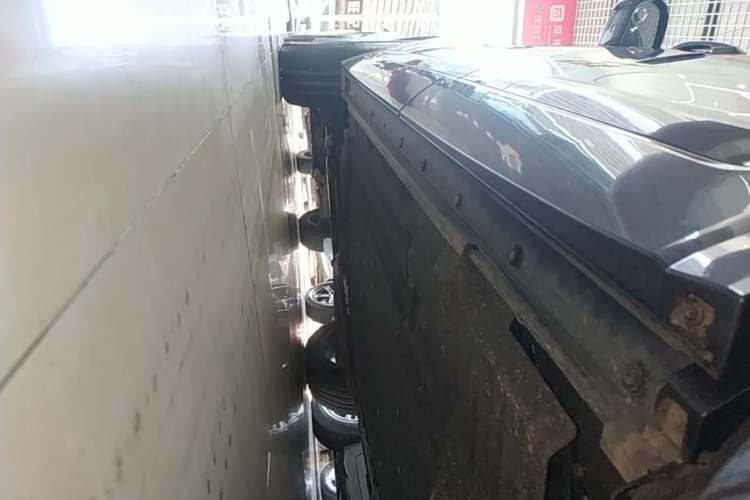 Used Li Auto ONE 2021 Extended-Range 6-Seater Version Left Side Sill