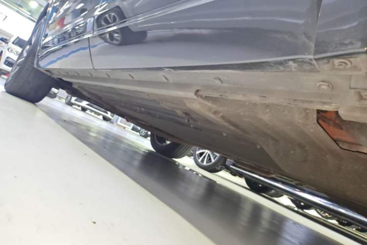 Used Li Auto ONE 2021 Extended-Range 6-Seater Version Left Side Sill