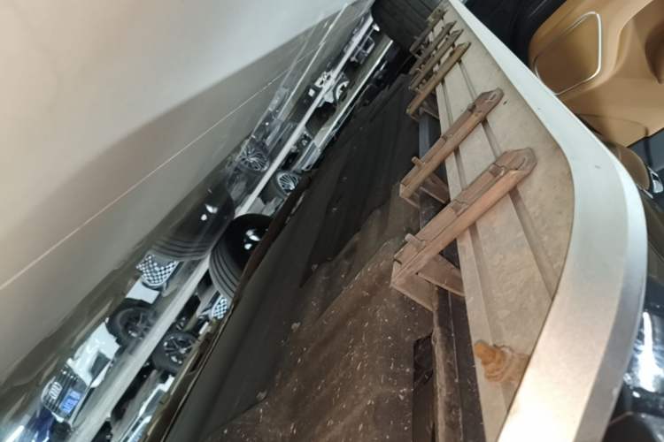 Used Li Auto ONE 2021 Extended-Range 6-Seater Version Left Side Sill