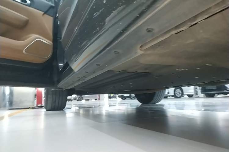 Used Li Auto ONE 2021 Extended-Range 6-Seater Version Left Side Sill