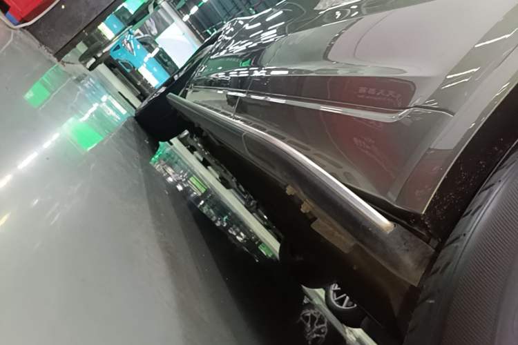 Used Li Auto ONE 2021 Extended-Range 6-Seater Version Left Side Sill