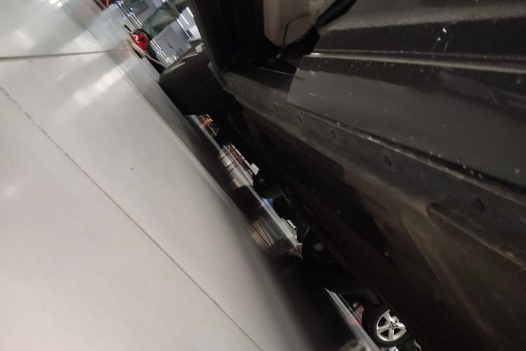 Used Li Auto ONE 2021 Extended-Range 6-Seater Version Left Side Sill