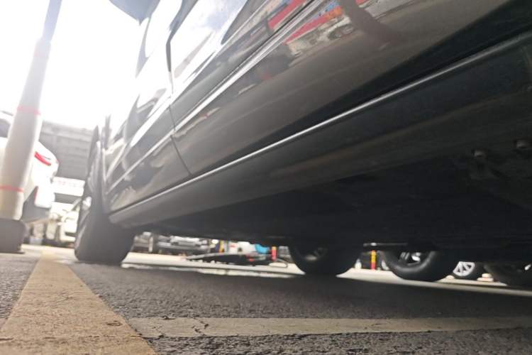 Used Li Auto ONE 2021 Extended-Range 6-Seater Version Left Side Sill