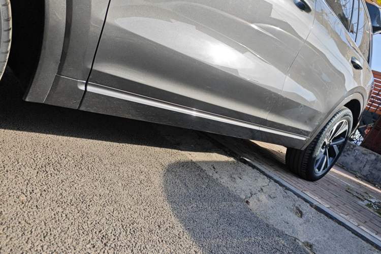 Used Li Auto ONE 2021 Extended-Range 6-Seater Version Left Side Sill