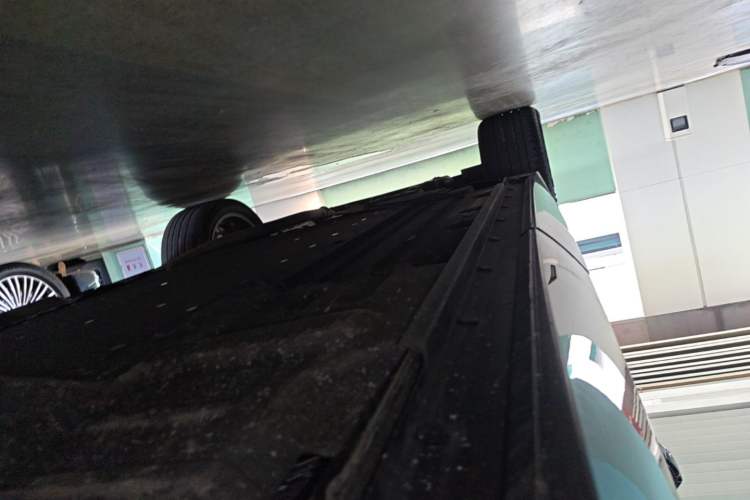 Used Li Auto ONE 2021 Extended-Range 6-Seater Version Left Side Sill
