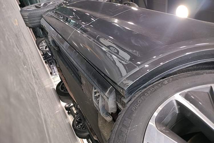 Used Li Auto ONE 2021 Extended-Range 6-Seater Version Left Side Sill