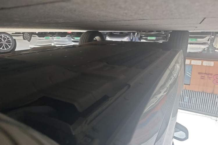 Used Li Auto ONE 2021 Extended-Range 6-Seater Version Left Side Sill