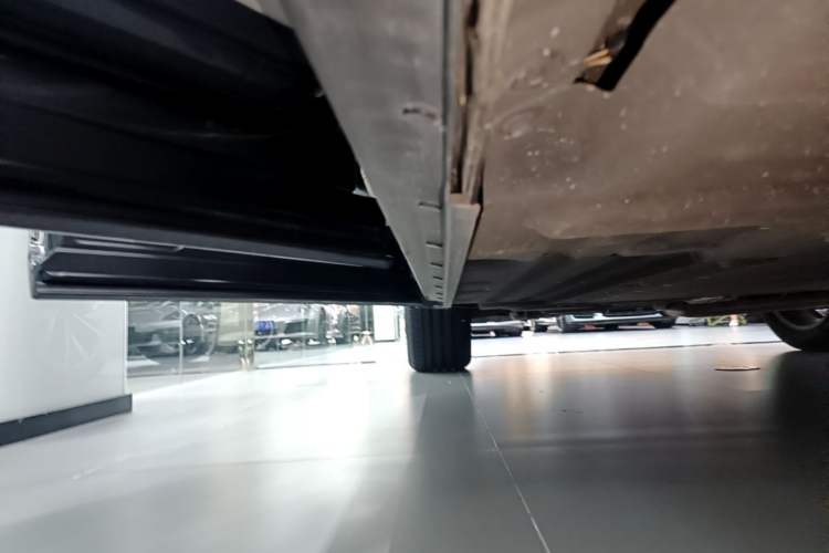 Used Li Auto ONE 2021 Extended-Range 6-Seater Version Left Side Sill