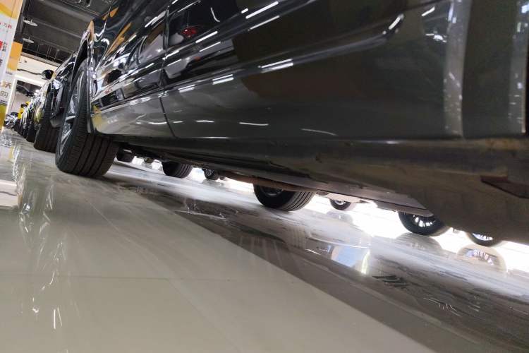 Used Li Auto ONE 2021 Extended-Range 6-Seater Version Left Side Sill