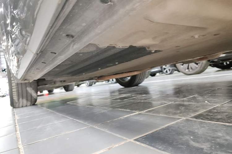 Used Li Auto ONE 2021 Extended-Range 6-Seater Version Left Side Sill