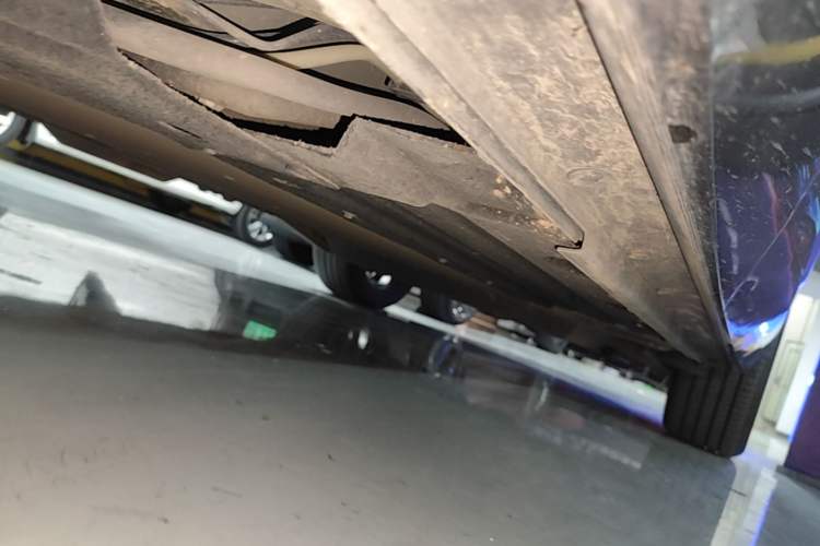 Used Li Auto ONE 2021 Extended-Range 6-Seater Version Left Side Sill