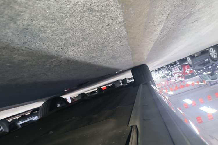 Used Li Auto ONE 2021 Extended-Range 6-Seater Version Left Side Sill