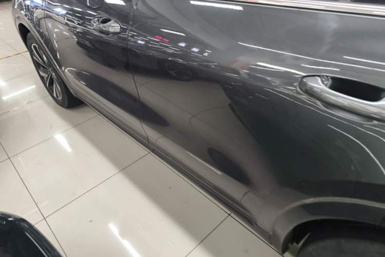 Used Li Auto ONE 2021 Extended-Range 6-Seater Version Left Side Sill