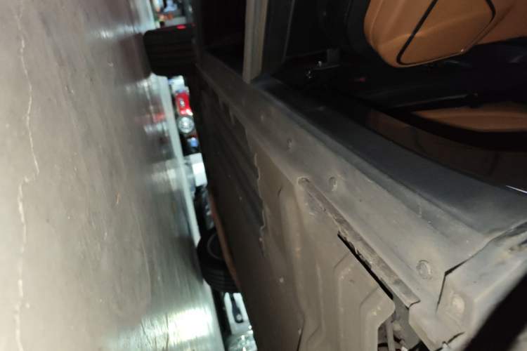 Used Li Auto ONE 2021 Extended-Range 6-Seater Version Left Side Sill