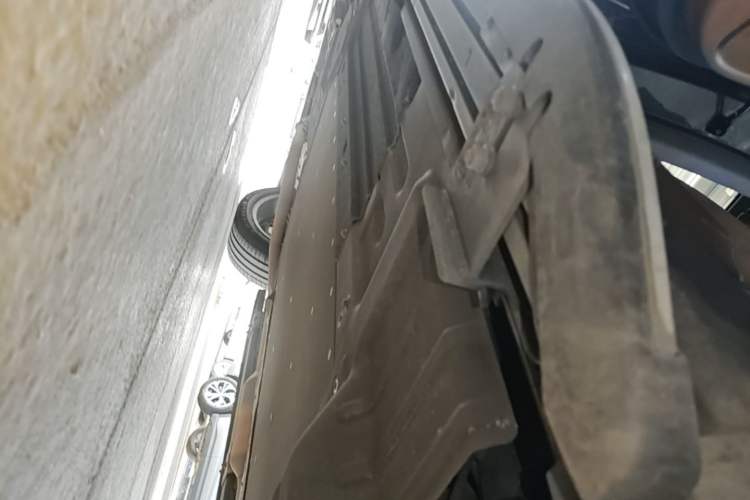 Used Li Auto ONE 2021 Extended-Range 6-Seater Version Left Side Sill