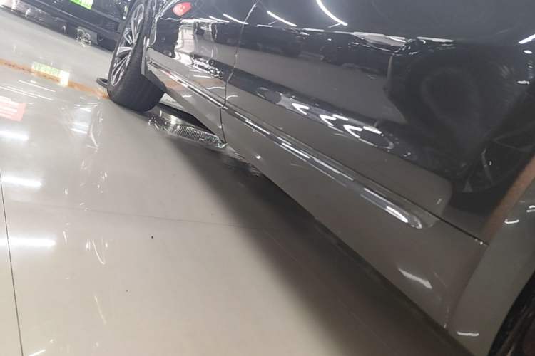 Used Li Auto ONE 2021 Extended-Range 6-Seater Version Left Side Sill