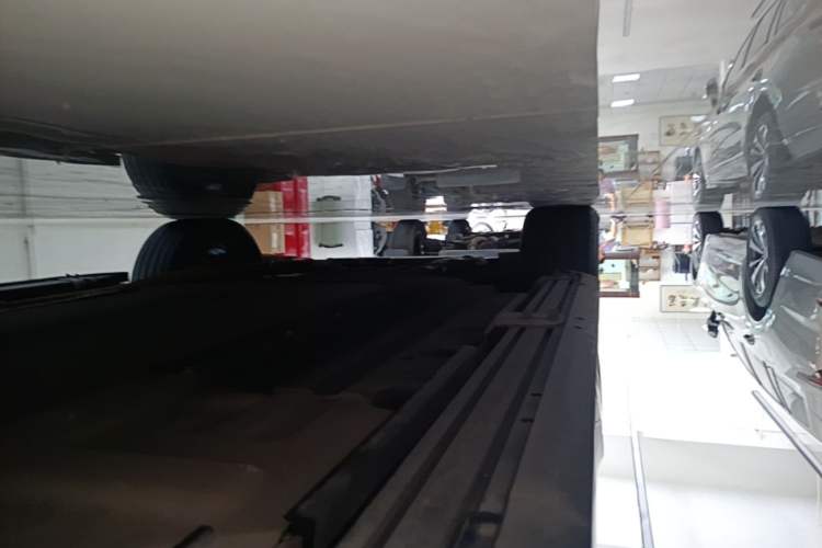 Used Li Auto ONE 2021 Extended-Range 6-Seater Version Left Side Sill