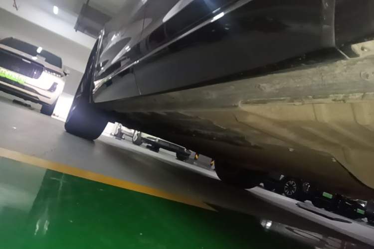 Used Li Auto ONE 2021 Extended-Range 6-Seater Version Left Side Sill