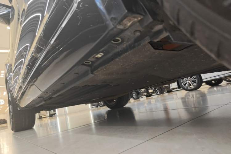 Used Li Auto ONE 2021 Extended-Range 6-Seater Version Left Side Sill