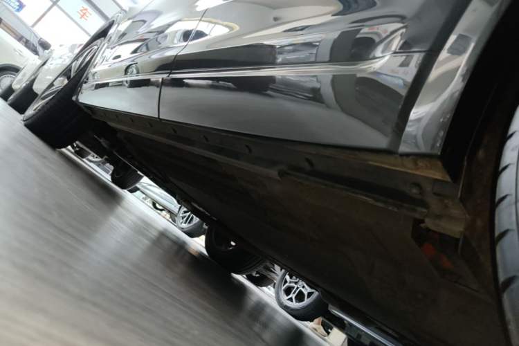 Used Li Auto ONE 2021 Extended-Range 6-Seater Version Left Side Sill