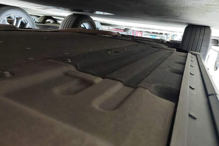 Used Li Auto ONE 2021 Extended-Range 6-Seater Version Left Side Sill