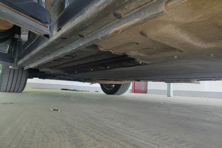 Used Li Auto ONE 2021 Extended-Range 6-Seater Version Left Side Sill