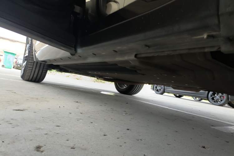 Used Li Auto ONE 2021 Extended-Range 6-Seater Version Left Side Sill