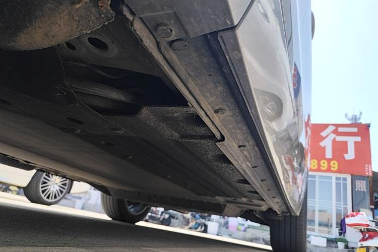 Used Li Auto ONE 2021 Extended-Range 6-Seater Version Left Side Sill