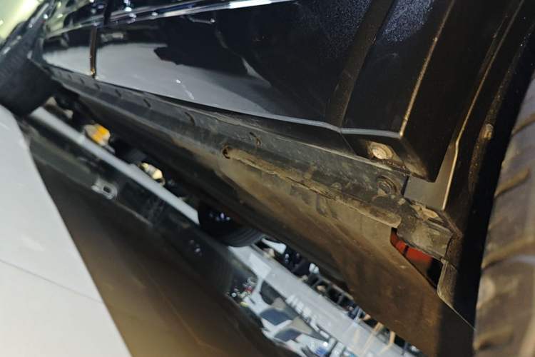 Used Li Auto ONE 2021 Extended-Range 6-Seater Version Left Side Sill
