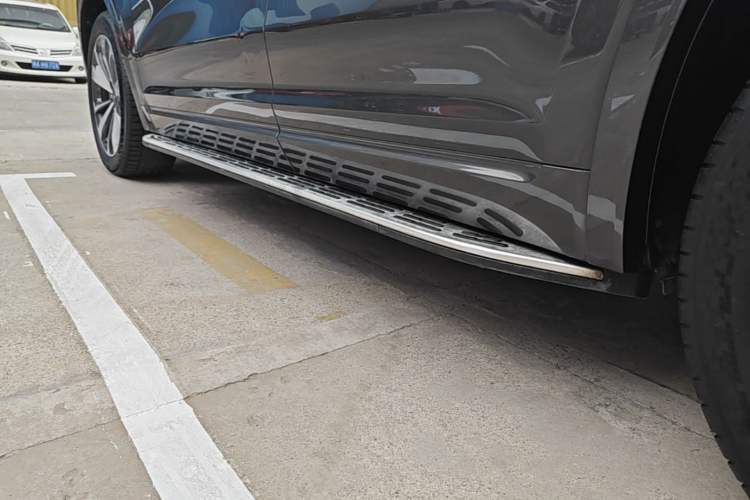 Used Li Auto ONE 2021 Extended-Range 6-Seater Version Left Side Sill
