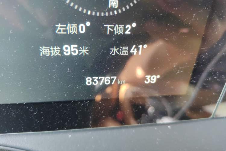Used Li Auto ONE 2021 Extended-Range 6-Seater Version Odometer Close Up