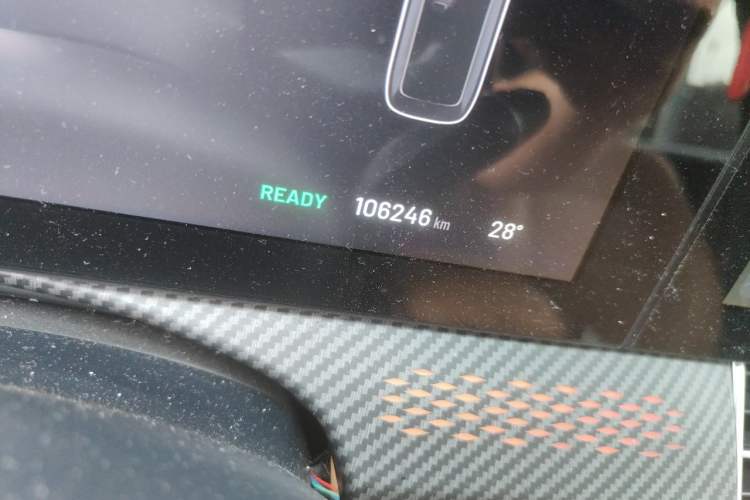 Used Li Auto ONE 2021 Extended-Range 6-Seater Version Odometer Close Up
