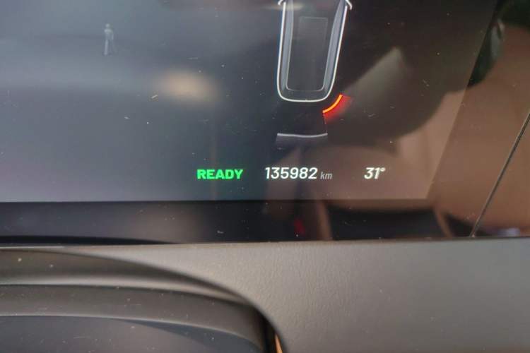 Used Li Auto ONE 2021 Extended-Range 6-Seater Version Odometer Close Up