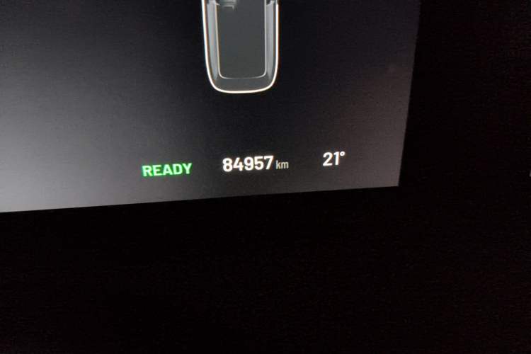 Used Li Auto ONE 2021 Extended-Range 6-Seater Version Odometer Close Up