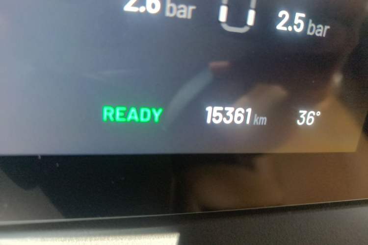 Used Li Auto ONE 2021 Extended-Range 6-Seater Version Odometer Close Up