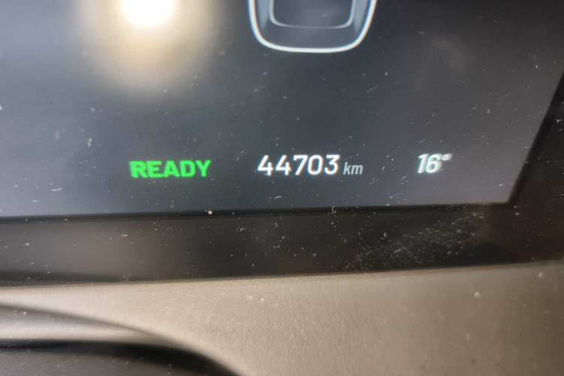 Used Li Auto ONE 2021 Extended-Range 6-Seater Version Odometer Close Up