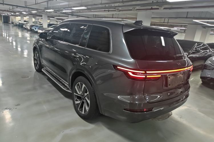 Used Li Auto ONE 2021 Extended-Range 6-Seater Version Rear Left 45 Deg