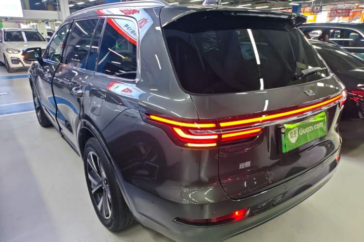 Used Li Auto ONE 2021 Extended-Range 6-Seater Version Rear Left 45 Deg