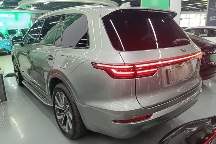 Used Li Auto ONE 2021 Extended-Range 6-Seater Version Rear Left 45 Deg