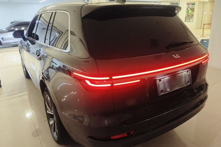 Used Li Auto ONE 2021 Extended-Range 6-Seater Version Rear Left 45 Deg