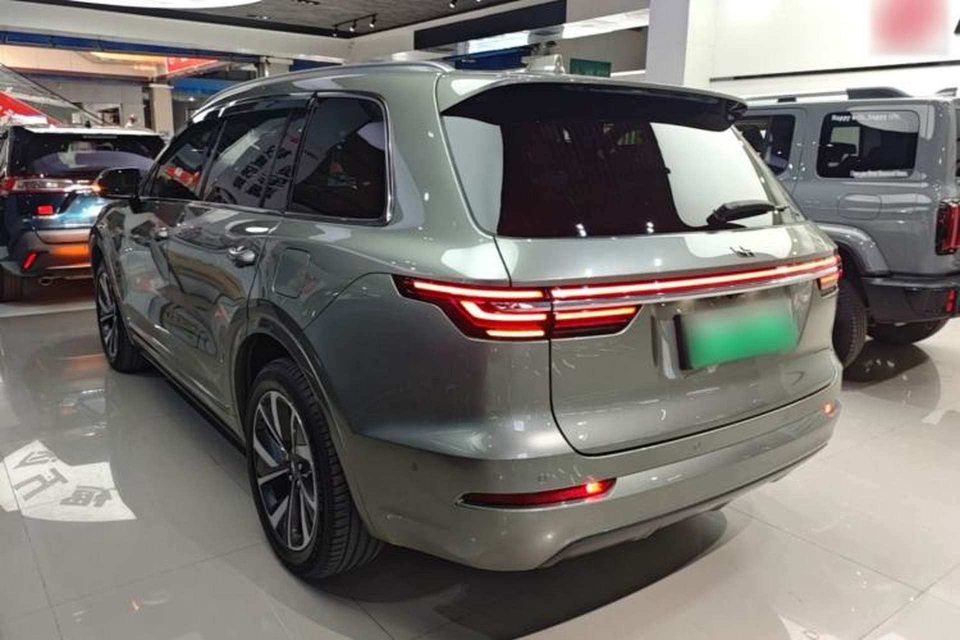 Used Li Auto ONE 2021 Extended-Range 6-Seater Version Rear Left 45 Deg