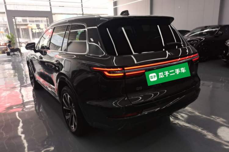 Used Li Auto ONE 2021 Extended-Range 6-Seater Version Rear Left 45 Deg
